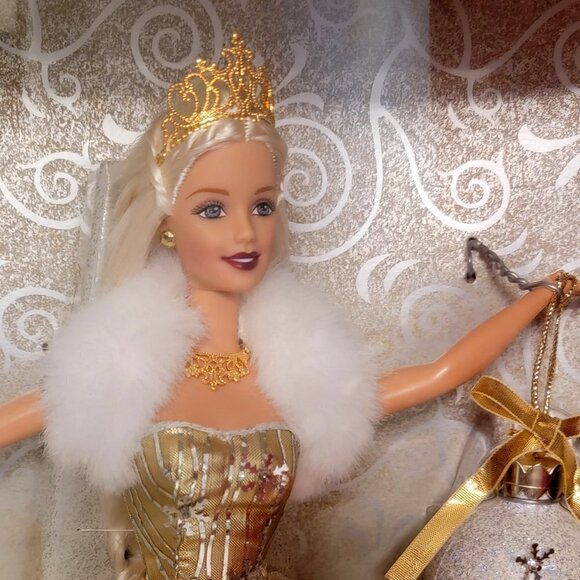 BARBIE Doll Gold Celebration 2000 Edition with Ornament New in Box - Picture 3 of 14